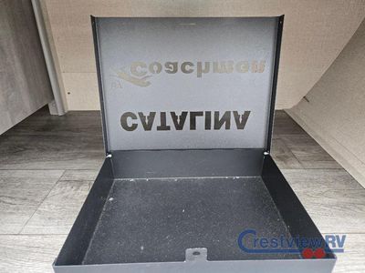 2023 Coachmen RV Catalina Legacy - Photo 8