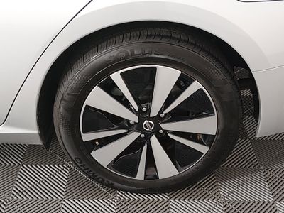 2022 Nissan Altima - Photo 10