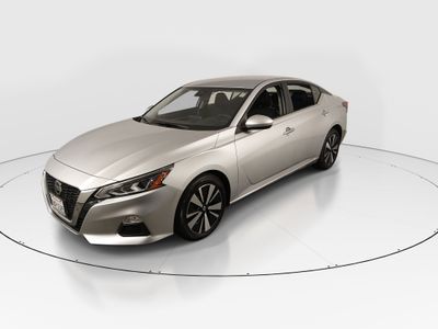 2022 Nissan Altima - Photo 3