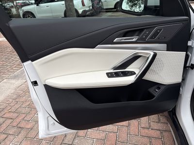 2026 BMW X1 xDrive28i - Photo 11