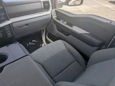2025 Ford F-250SD — photo 15 view