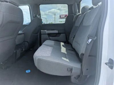 2025 Ford F-250SD — photo 12 view