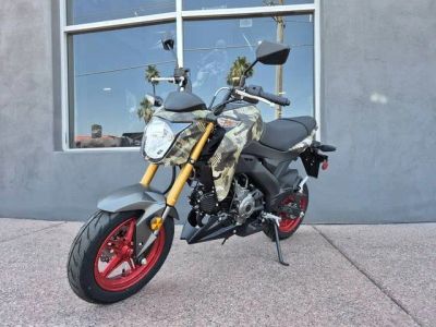 2025 Kawasaki Z125 PRO Cypher Camo Beige — front three-quarter view
