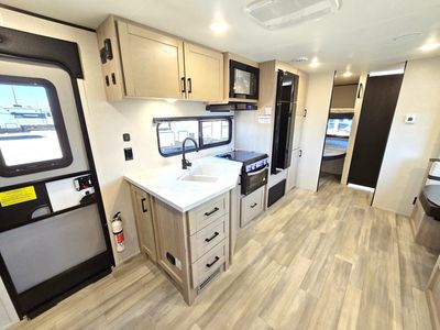2026 Jayco PROWLER - Photo 4