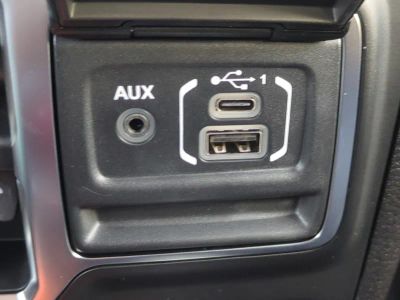 2026 Jeep Gladiator — photo 25 view
