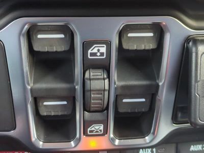 2026 Jeep Gladiator — photo 26 view