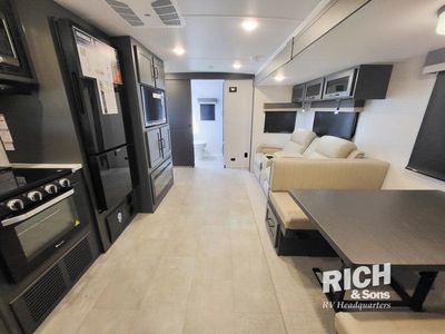 2025 Forest River Rockwood Ultra Lite - Photo 14