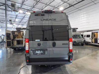 2027 Grand Design LINEAGE SERIES VP — photo 19 view