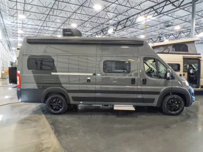 2027 Grand Design LINEAGE SERIES VP — photo 15 view