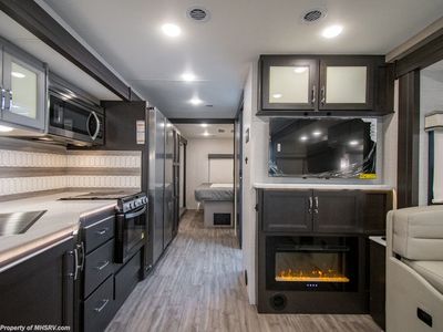 2026 Thor Motor Coach Indigo - Photo 12