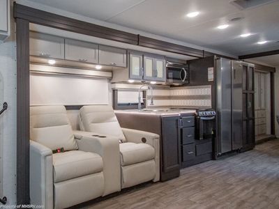 2026 Thor Motor Coach Indigo - Photo 15