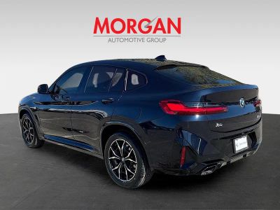 2024 BMW X4 — detail view