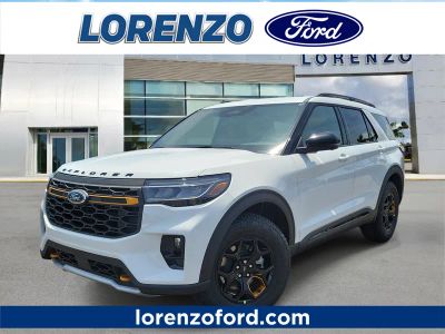2026 Ford Explorer Tremor in Star White Metallic Tri-Coat — front three-quarter view