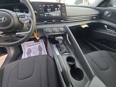 2026 Hyundai Elantra - Photo 13