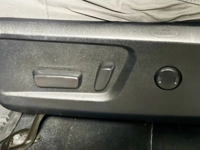 2020 Toyota Tundra — photo 13 view