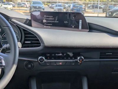 2026 Mazda Mazda3 Hatchback — photo 15 view