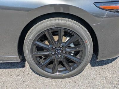 2026 Mazda Mazda3 Hatchback — photo 9 view