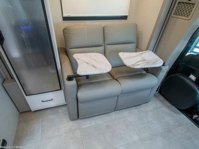 2026 Thor Motor Coach Quantum Sprinter - Photo 10