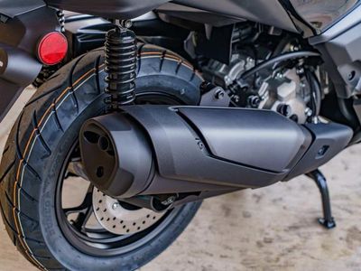 2026 Yamaha XMAX - Photo 9