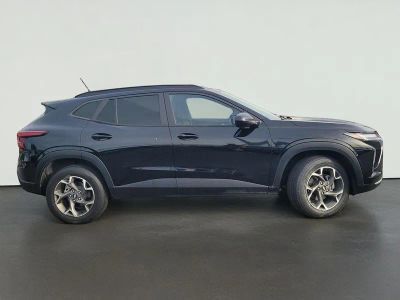 2024 Chevrolet TRAX — rear three-quarter view