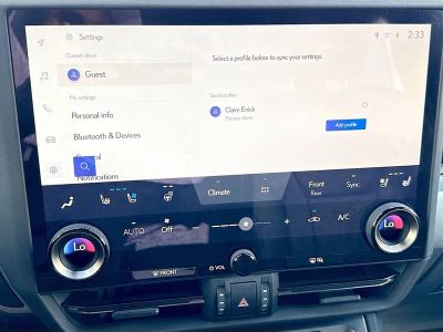 2024 Lexus GX — photo 30 view