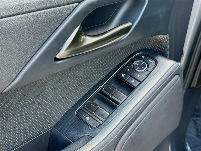2024 Lexus GX — photo 23 view