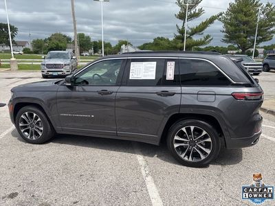 2025 Jeep Grand Cherokee — photo 18 view
