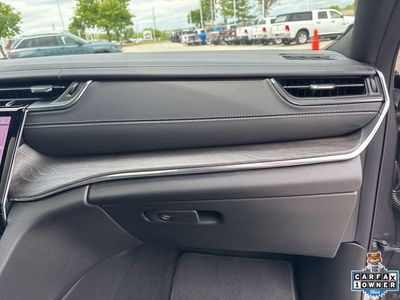 2025 Jeep Grand Cherokee — photo 56 view