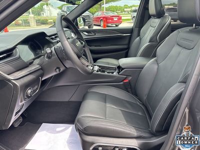2025 Jeep Grand Cherokee — photo 59 view