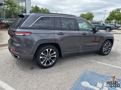 2025 Jeep Grand Cherokee — photo 29 view