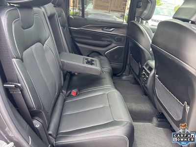 2025 Jeep Grand Cherokee — photo 45 view
