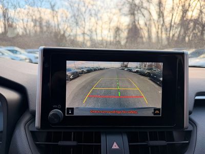 2023 Toyota RAV4 XLE - Photo 18