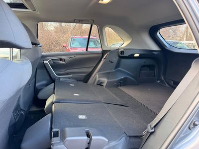 2023 Toyota RAV4 XLE - Photo 36