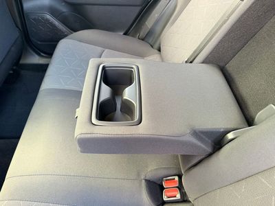 2023 Toyota RAV4 XLE - Photo 31