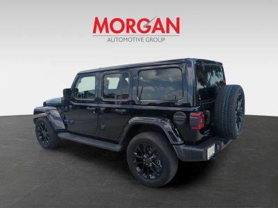 2025 Jeep Wrangler — photo 7 view