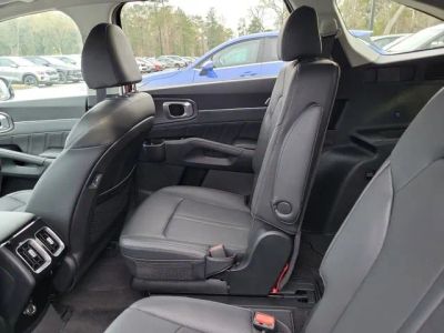 2025 Kia Sorento — photo 24 view