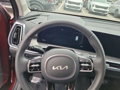 2025 Kia Sorento — photo 13 view