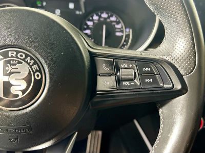 2023 Alfa Romeo Stelvio — photo 14 view