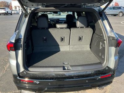 2026 Buick Enclave — detail view