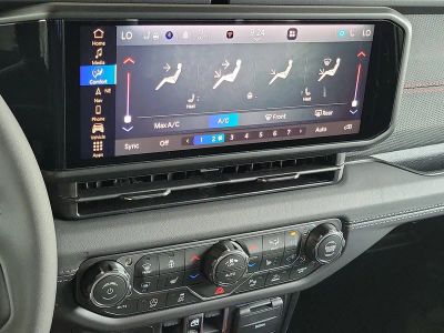 2026 Jeep Wrangler — photo 28 view