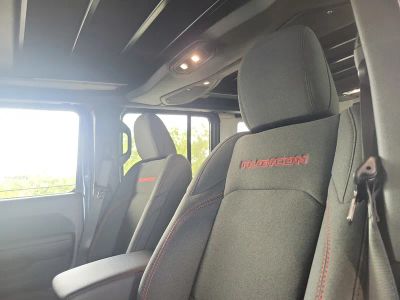 2026 Jeep Wrangler — photo 18 view