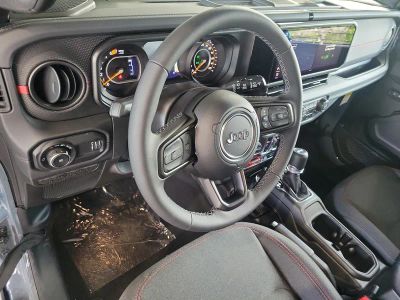 2026 Jeep Wrangler — photo 16 view