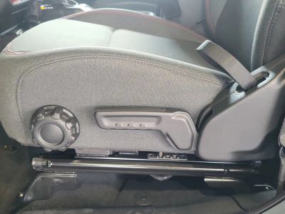 2026 Jeep Wrangler — photo 19 view