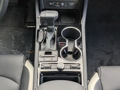 2026 Kia K5 — photo 21 view