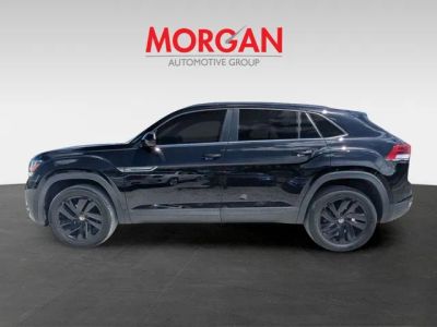 2021 Volkswagen Atlas Cross Sport — interior view