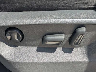 2021 Volkswagen Atlas Cross Sport — photo 16 view