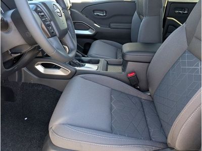 2026 Nissan Frontier - Photo 12