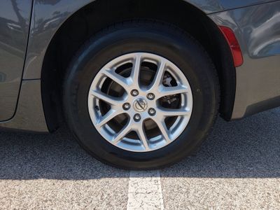 2023 Chrysler Pacifica — photo 10 view