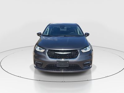 2023 Chrysler Pacifica — side profile view