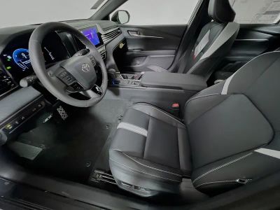 2026 Toyota Camry — photo 12 view